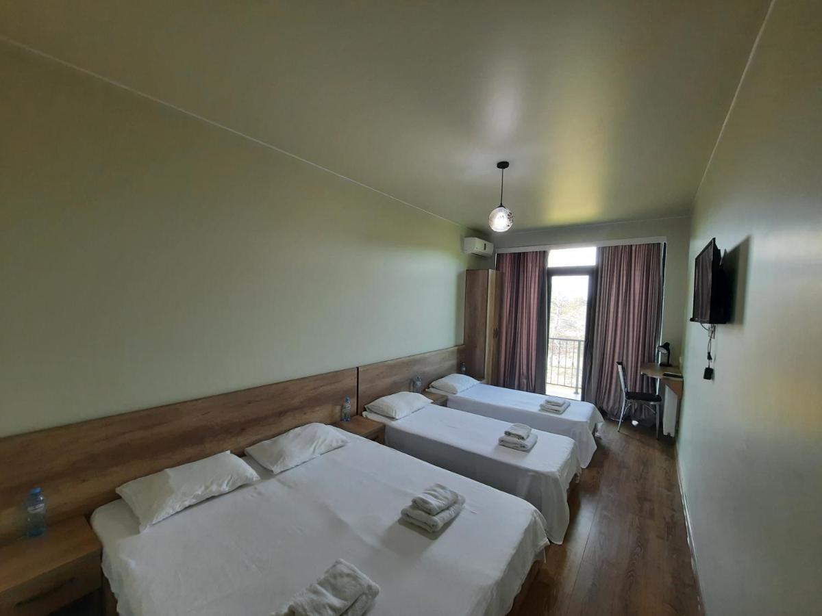 Delta Hotel อูเรคี ภายนอก รูปภาพ