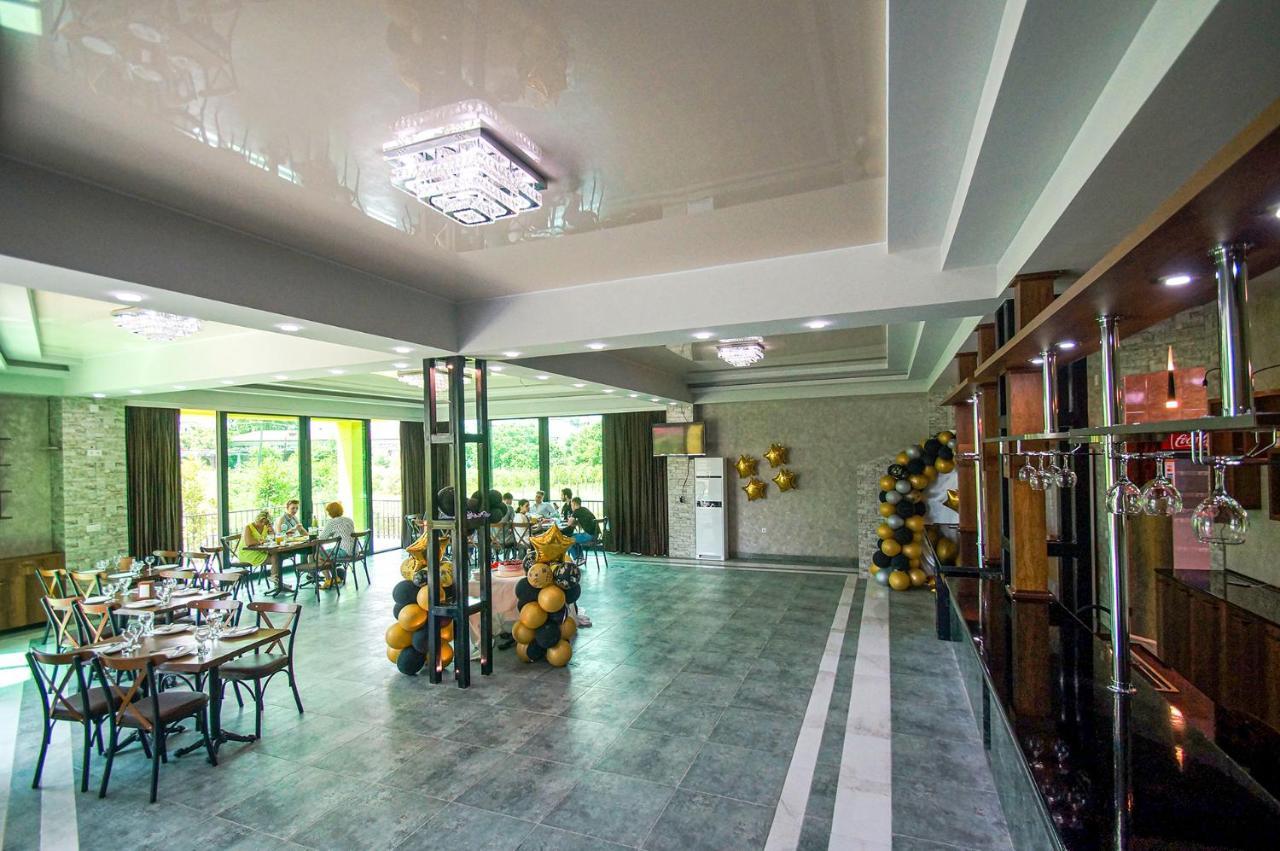 Delta Hotel อูเรคี ภายนอก รูปภาพ