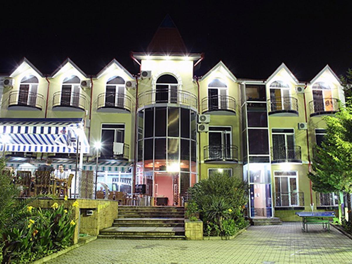 Delta Hotel อูเรคี ภายนอก รูปภาพ